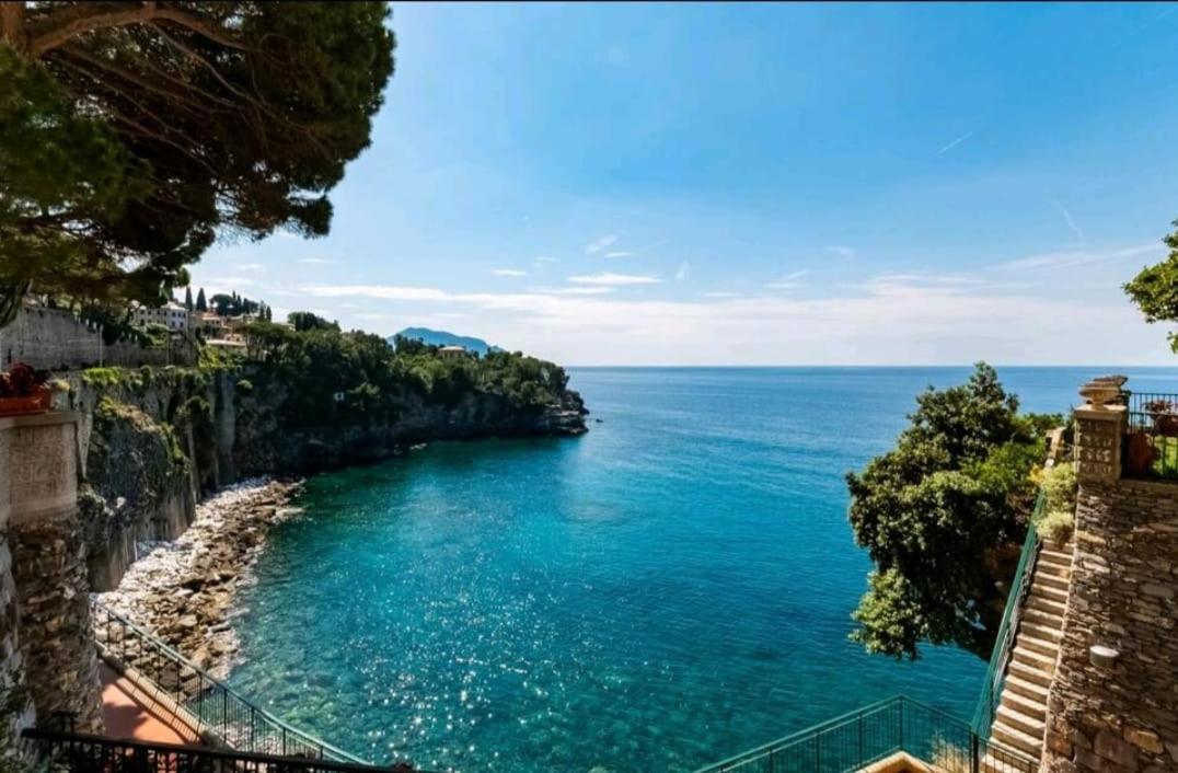 Pieve Ligure A Picco Sul Mare Con Piscina Villa Regina Екстериор снимка
